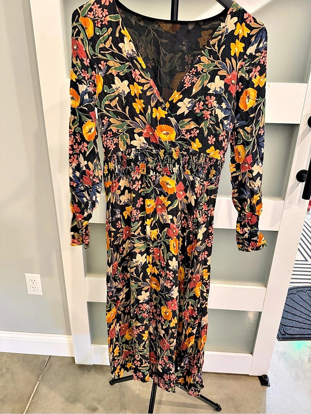 Women’s dress Like New